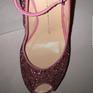 Giuseppe Zanotti. Pink glitter shoes. Open toe heels.